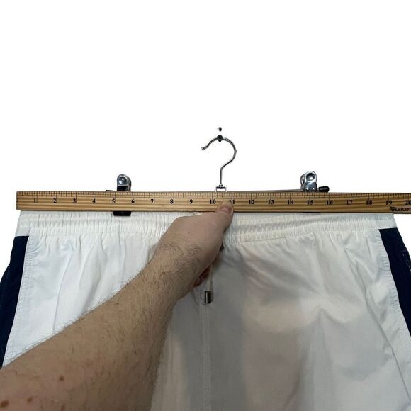 Solid & Stripe The Classic Swim Shorts Drawstring 5” Inseam White Men’s XL - Picture 7 of 9